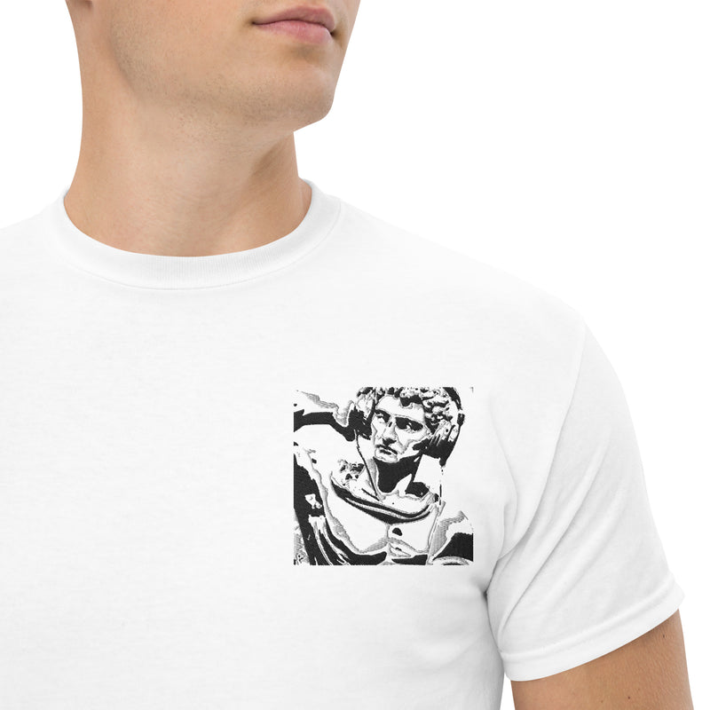 T-Shirt Bordada Cinzenta  Estátua com Fones Masculina